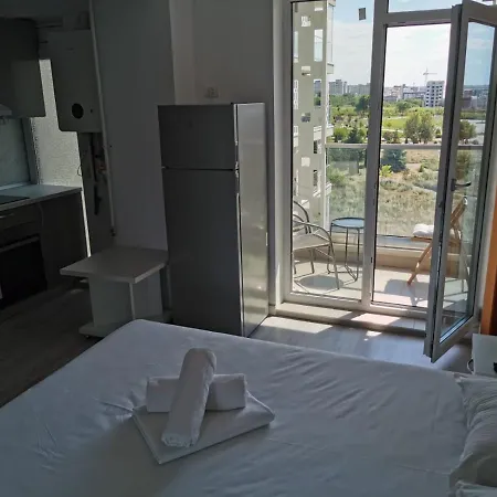 Daire Grand Mamaia Köstence