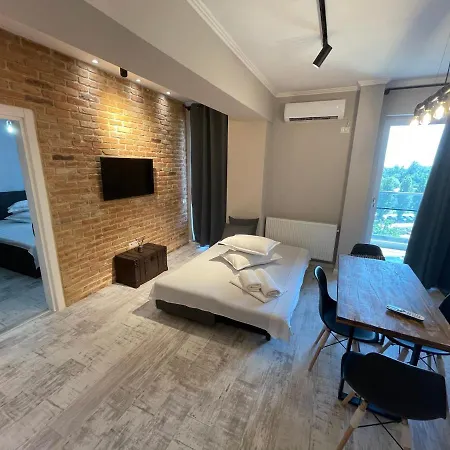 Apartment Grand Mamaia *
