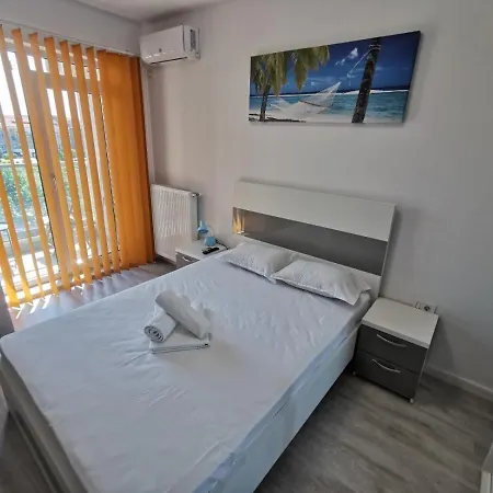 Apartment Grand Mamaia