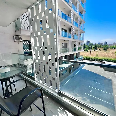 Grand Mamaia Apartment