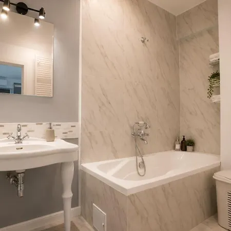 Grand Mamaia Apartament Constanţa
