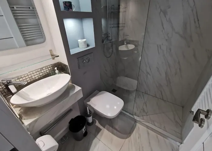 アパート Grand Mamaia