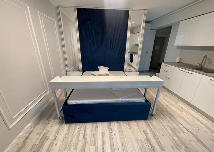 アパート Grand Mamaia コンスタンツァ